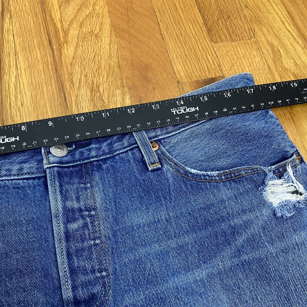 Levi's 501 CT Jeans Mens 31x32 Blue Distressed‎ Tapered Button Fly 17804-0073